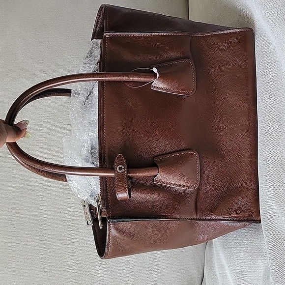 Authentic Prada Twin Pocket Tote Hand & Crossbody Bag - Picture 5 of 15